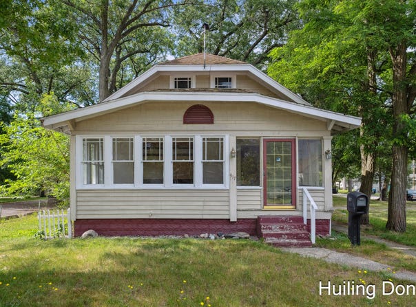 917 E Apple Avenue, Muskegon, MI 49442