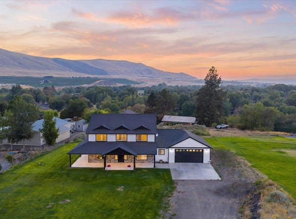 29608 N 113 PR NE, Benton City, WA 99320