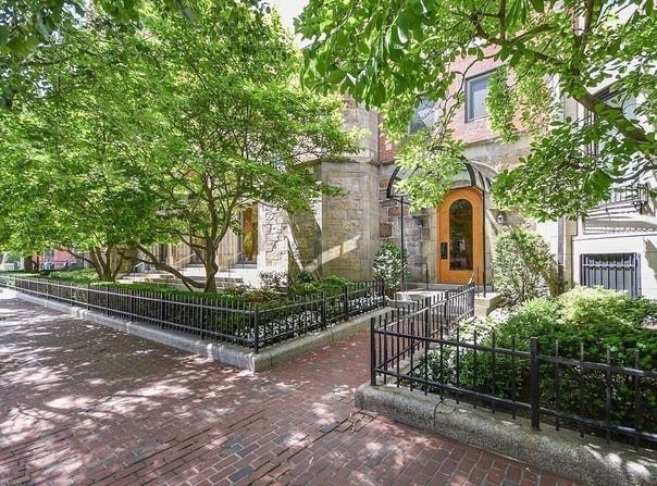 492 Beacon 82, Boston, MA 02115