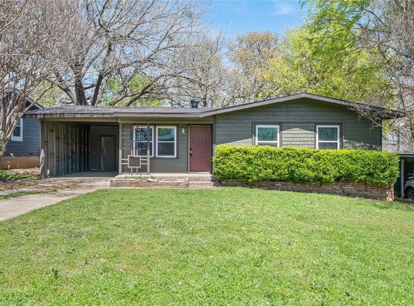 1725 Meadowlark Lane, Denison, TX 75020