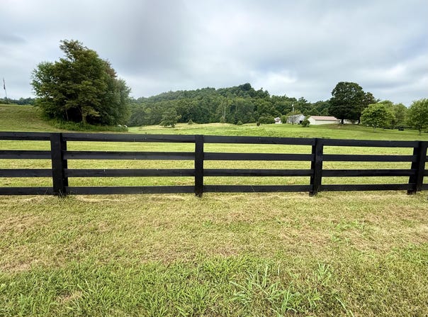 9999 Brock Road, Paint Lick, KY 40461