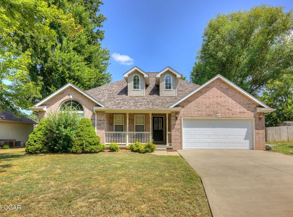 119 Jill Boulevard, Webb City, MO 64870