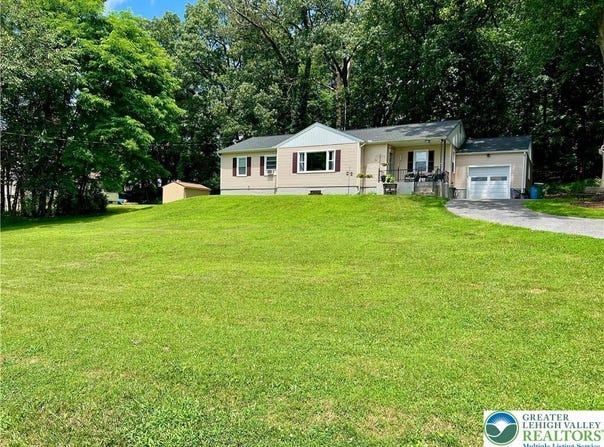 218 E Wyoming Street, Allentown City, PA 18103