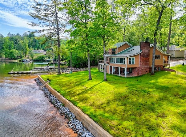 332 Piney Point Road, Blairsville, GA 30512