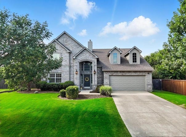 1925 Fountain Spray Drive, Wylie, TX 75098