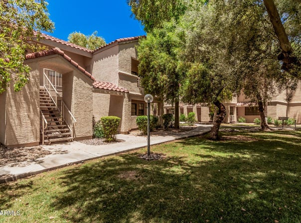 2855 S EXTENSION Road, Mesa, AZ 85210