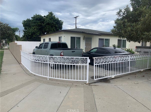 12358 214th, Hawaiian Gardens, CA 90716