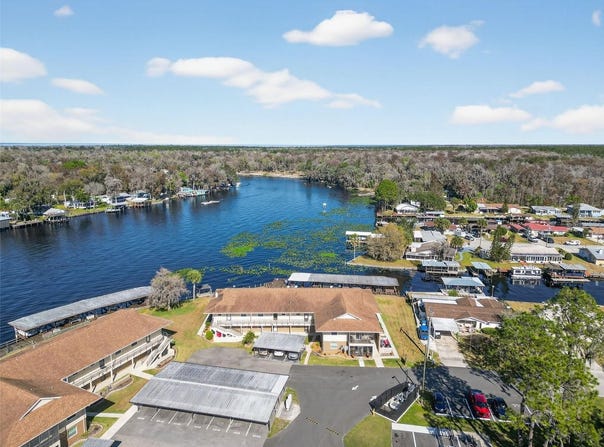 1640 JUNO TRAIL, ASTOR, FL 32102