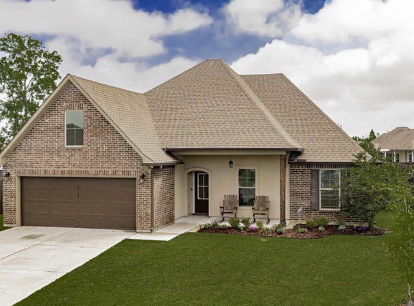 40256 Maddie Dr, Prairieville, LA 70769