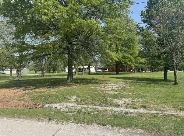 614 Lake Street, Greenfield, MO 65661