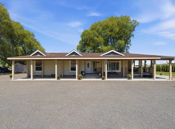 212214 E Bowles Rd., Kennewick, WA 99337