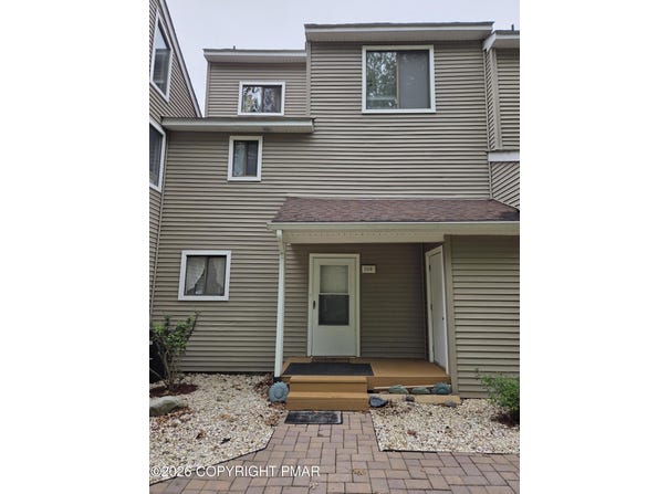 3326 Windermere Drive, Bushkill, PA 18324