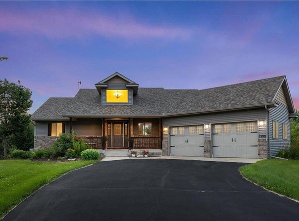 1102 Summit Cove, Dassel, MN 55325