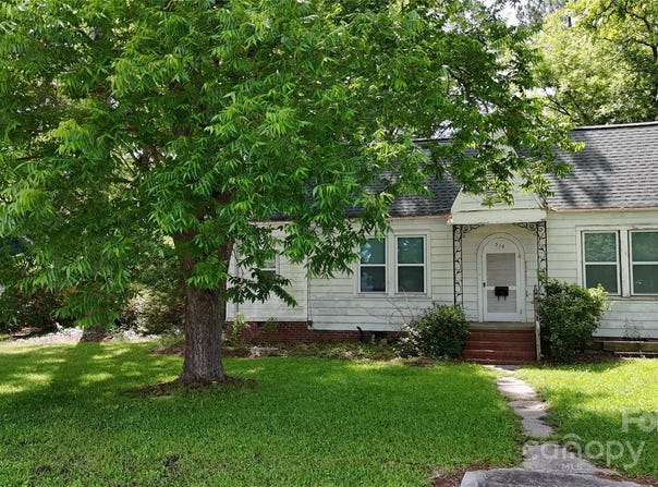 514 Saluda Road, Chester, SC 29706