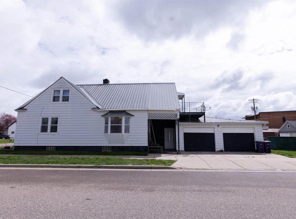 23743 Adams St, Independence, WI 54747