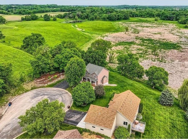3901 Marshland Court, Saint Bonifacius, MN 55375