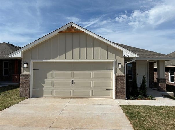 2933 NW 196th Place, Edmond, OK 73012