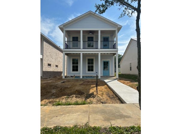 210 S 3rd St., Amory, MS 38821