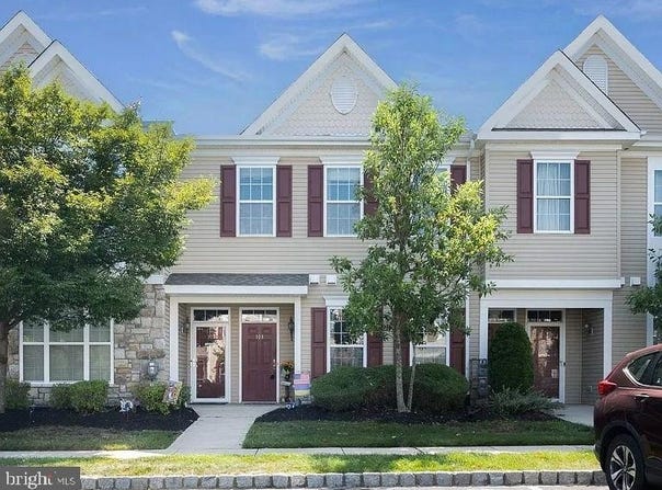 103 RAPHAEL COURT, WILLIAMSTOWN, NJ 08094