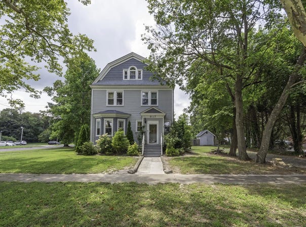 817 DeHirsch, Woodbine, NJ 08270