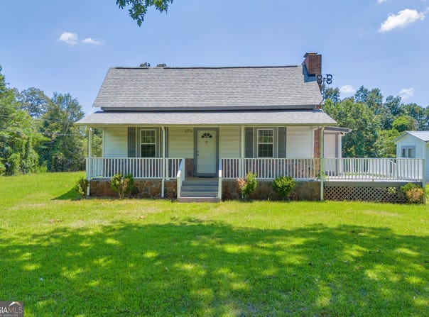 303 Oak Way, Eastanollee, GA 30538