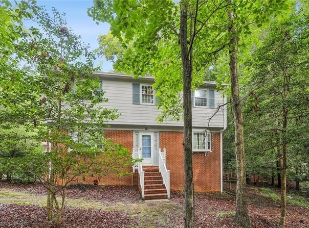 111 W Kingswood Drive, Williamsburg, VA 23185