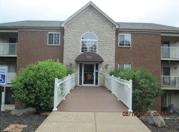 701 Napa Valley Lane, Crestview Hills, KY 41017