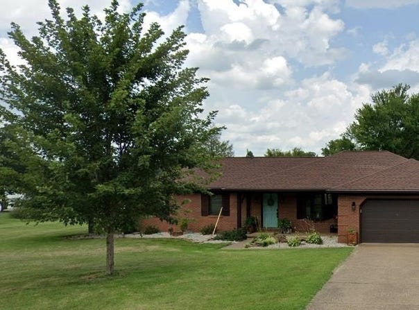 12936 Sunset Drive, Haubstadt, IN 47639