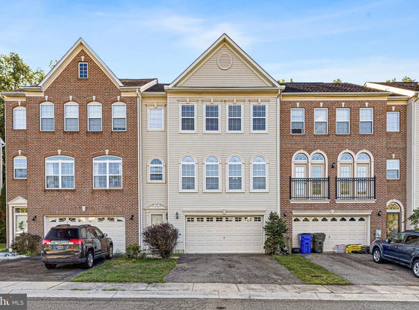 13 SYCAMORE Lane, BEAR, DE 19701
