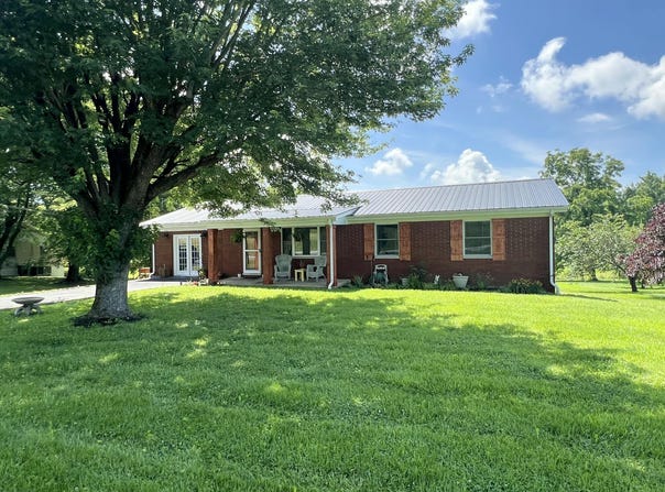 93 Old Clear Springs Road, Jamestown, KY 42629
