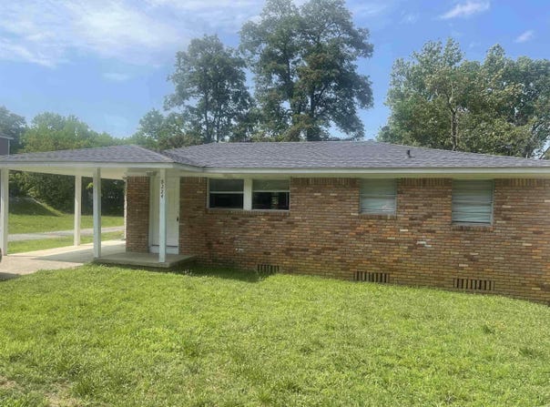 8224 W 37Th St, Little Rock, AR 72204