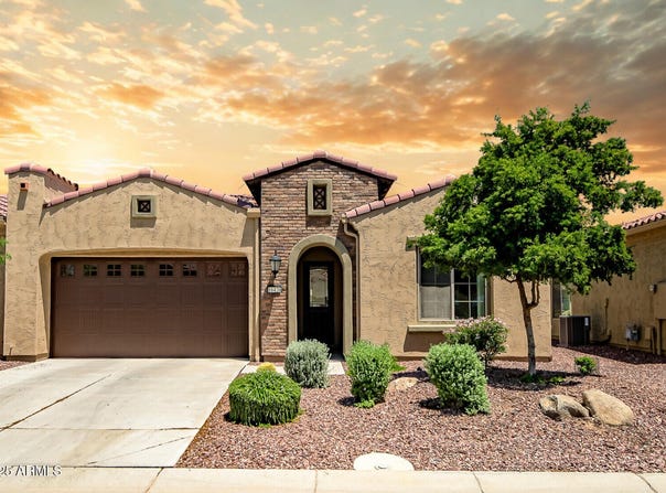 16426 W PICCADILLY Road, Goodyear, AZ 85395