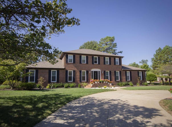 192 Deer Path Lane, Paducah, KY 42001