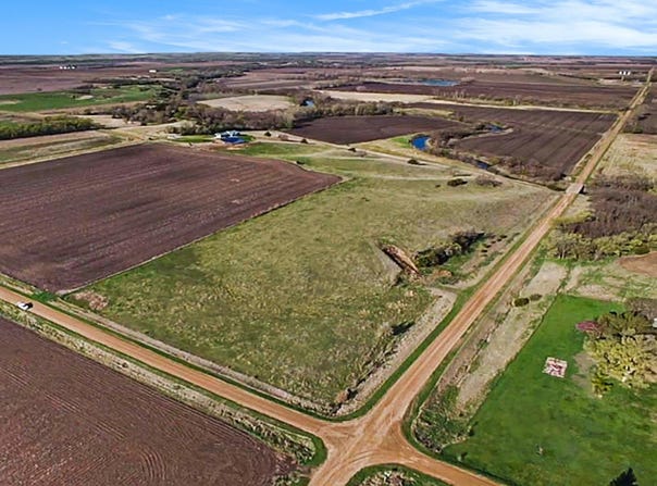 30000 463rd Ave, Centerville, SD 57014