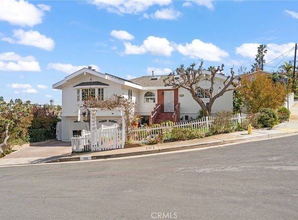 400 Campdell Street, Playa del Rey, CA 90293