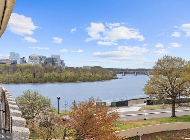 700 NEW HAMPSHIRE AVENUE NW, WASHINGTON, DC 20037