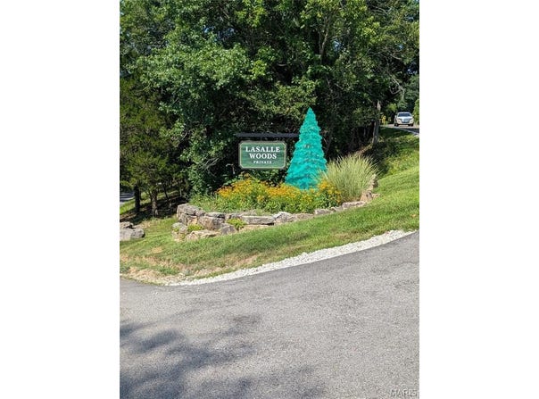 16501 Meadow Hawk Drive, Glencoe, MO 63038