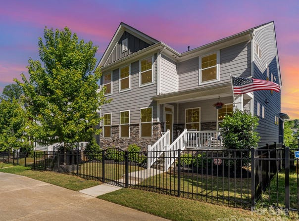 635 R L Stowe Road, Belmont, NC 28012