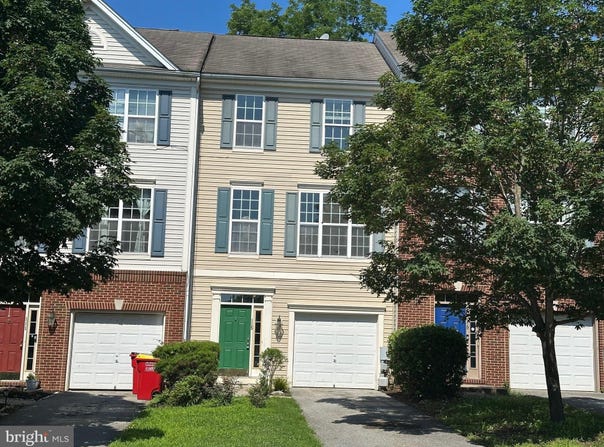115 SWEARINGEN WAY, SHEPHERDSTOWN, WV 25443