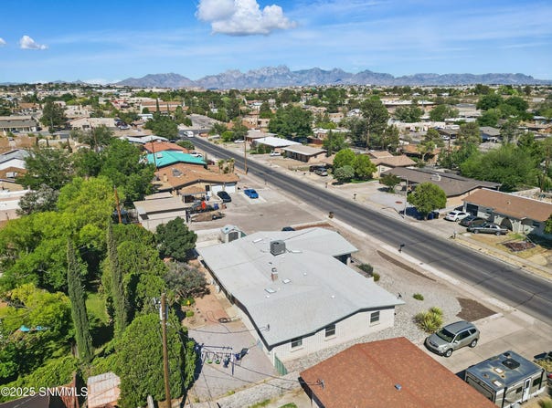 1055 Jasmine Drive, Las Cruces, NM 88005