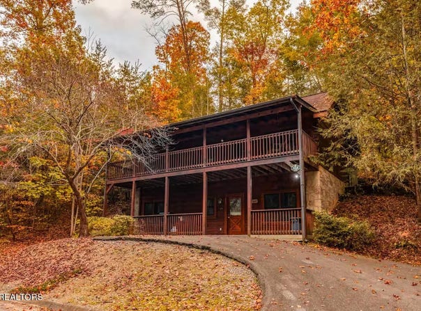 653 Eagles Blvd Way, Sevierville, TN 37863