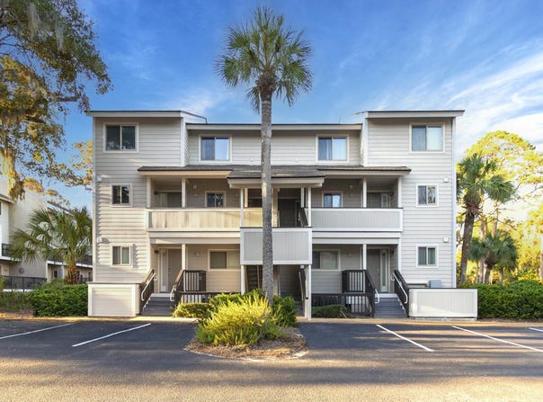 5 Tanglewood Drive, Hilton Head Island, SC 29928