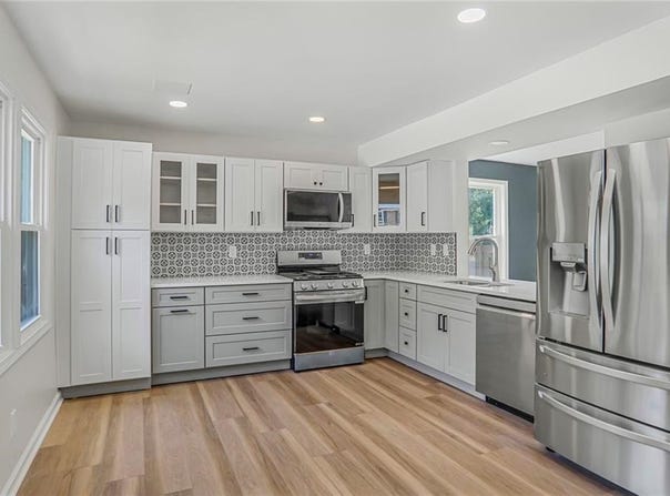 4290 LEHAVEN Circle, Tucker, GA 30084