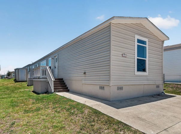 12311 Shiflett Dr, Del Valle, TX 78617