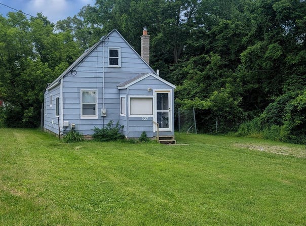 527 S Charles Street, Lansing, MI 48912