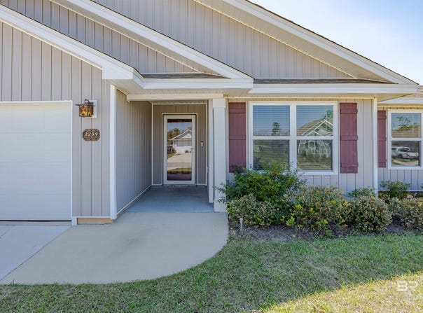 3258 Vista Del Mar Drive, Lillian, AL 36549