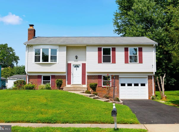 5625 ROUNDTREE Drive, WOODBRIDGE, VA 22193