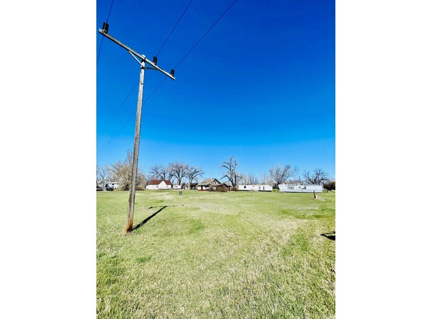 1314 Missouri Street, Chinook, MT 59523
