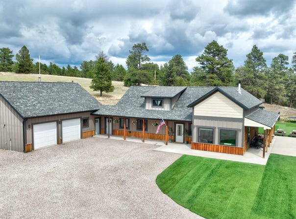 86 Iron Run Rd, Moorcroft, WY 82721