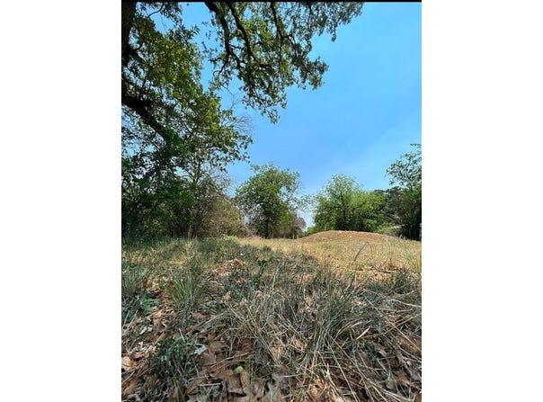 1404 Avenue B, Brownwood, TX 76801